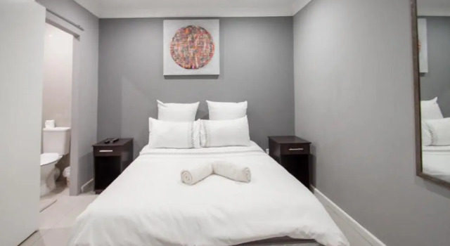 Muxima Guest House, Забронировать Гостевой дом Отели Cape Peninsula с бассейном, Бассейн
