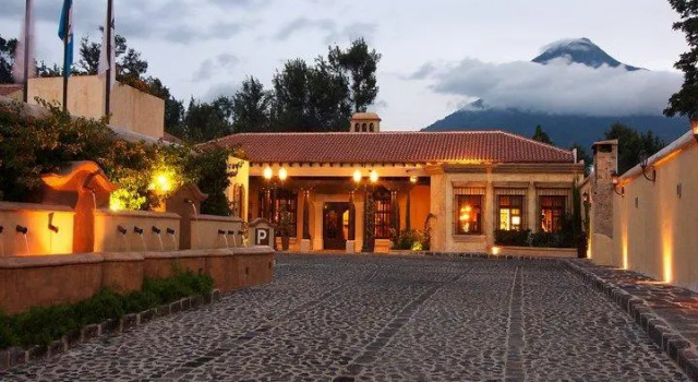 Полулюкс Superior Camino Real Antigua