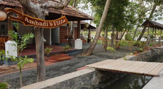 Ambadi Villas, Забронировать Отель Отели Vypin Island с парковкой, Парковка