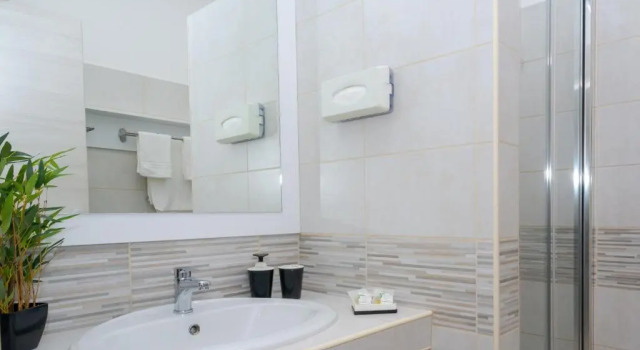 Трёхместный номер Comfort с частичным видом на море Hotel Jonio