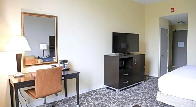 Номер Deluxe DoubleTree by Hilton Boston-Rockland