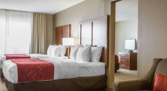 Люкс с 2 комнатами Comfort Suites Victorville-Hesperia