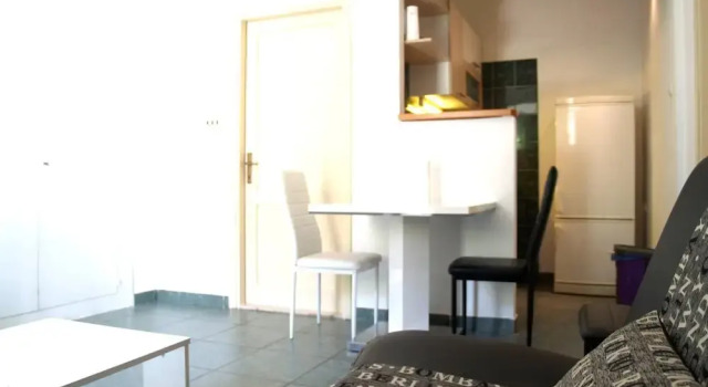 Step Away From The Beach 1-bedroom Apartment Lolov