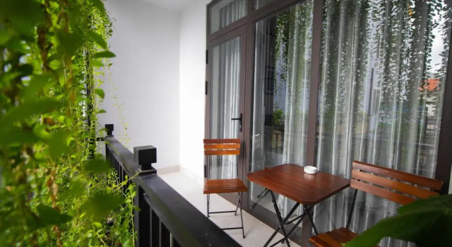Семейный номер Standard с видом на бассейн Serenity Villa Hoi An