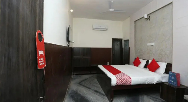 The Heaven By OYO Rooms, Rezervovat Hotel Prem Nagar Uttarakhand