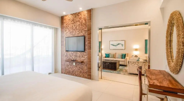 Четырёхместный люкс с 2 комнатами Garza Blanca Resort & Spa Los Cabos