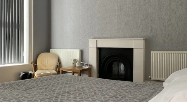 The Corner Rooms, Забронировать Отель Пембрук Пембрукшир