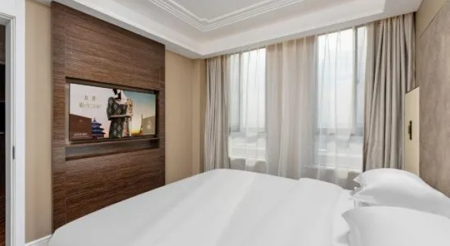 Люкс Jinjiang Metropolo Yancheng Wuyue Square Hotel