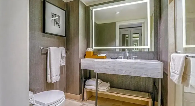 Номер Deluxe Hotel Amarano Burbank-Hollywood