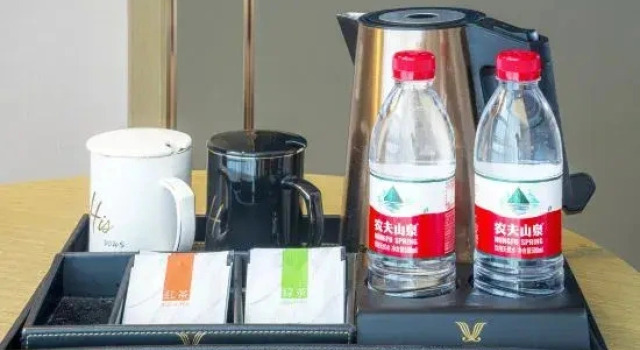 Четырёхместный семейный люкс Deluxe Vienna International Hotel (Changchun Hongqi Street Wanda)