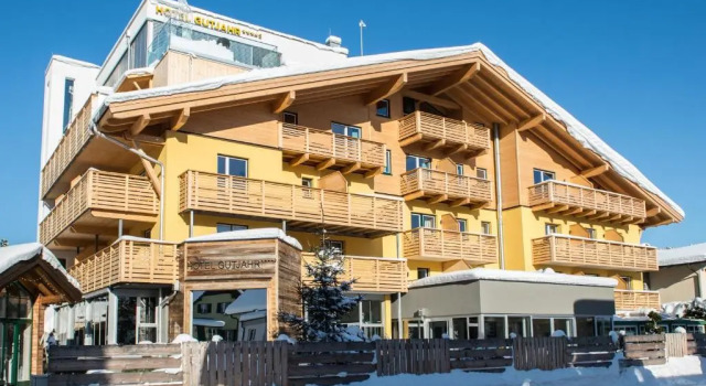 Aktiv- und Wellnesshotel Gutjahr, Забронировать Отель Отели Tennengau с бассейном, Бассейн