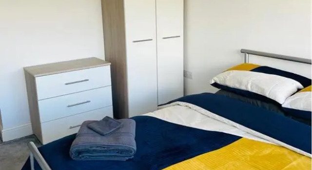 #0410 Lovely one bedroom apartment with free parking, Varaa Huoneisto Asunnot kohteessa Merseyside, Huoneisto