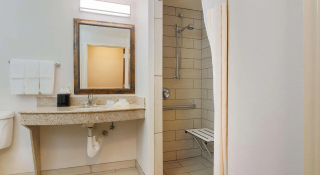 Двухместный номер Standard Hilton Garden Inn Bakersfield
