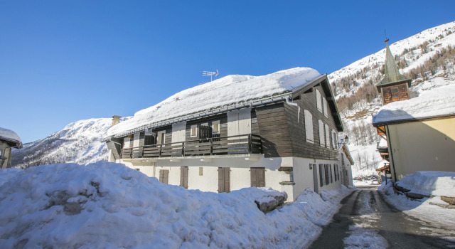 Résidence Igloo 3, Prenota Appartamento Hotel a Alvernia con parcheggio, Parcheggio