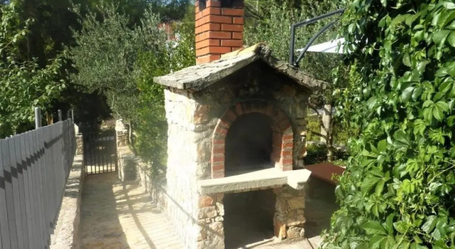 Holiday home Dean - 80m to the sea, Rezerwuj Hotel Brac Island 