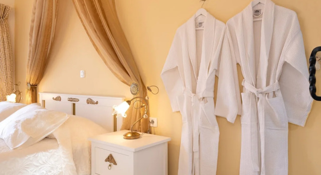 Marikas Deluxe Rooms