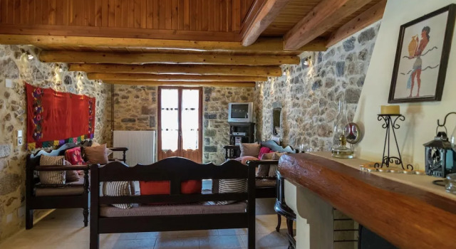 Greek-style Villa in Impros for 10 people with Private Pool