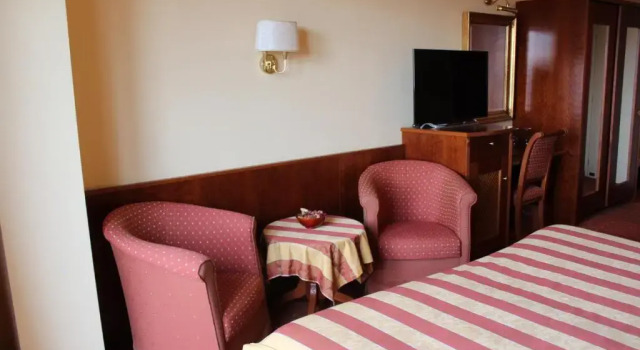 Двухместный номер Deluxe с балконом и с видом на озеро Hotel La Dolce Vita