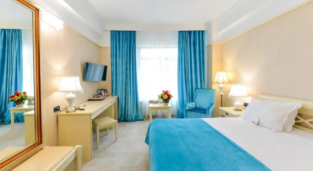 Двухместный номер Premium Phoenicia Grand Hotel