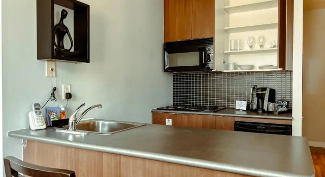 Run of House Executive Hotel Cosmopolitan Toronto