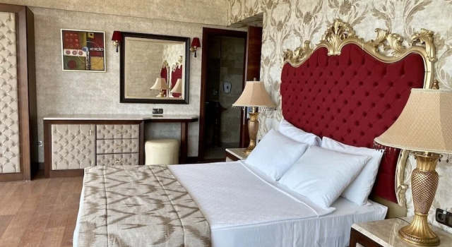 Номер Standard LAUR HOTELS Experience & Elegance