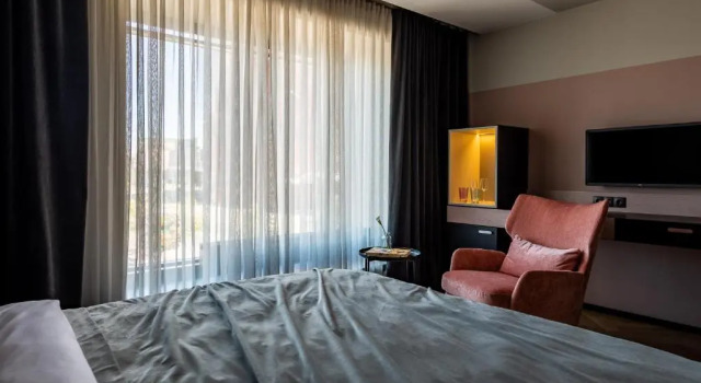 Апартаменты Deluxe Maestro Design Hotel