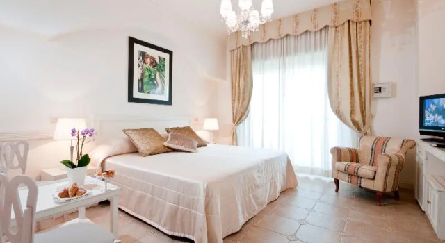 Двухместный номер Standard Grand Hotel Gallia