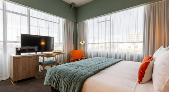 Номер Superior The Muse Christchurch Art Hotel