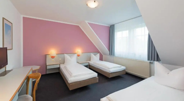 Трёхместный номер Standard Motel Hormersdorf