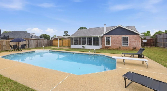 Private Pool Quiet Retreat Games 3 Bedroom Home, Varaa Lomakoti Prattville Alabama