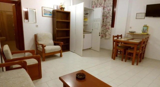 White House Hotel-Apart, Prenota Hotel Adia 