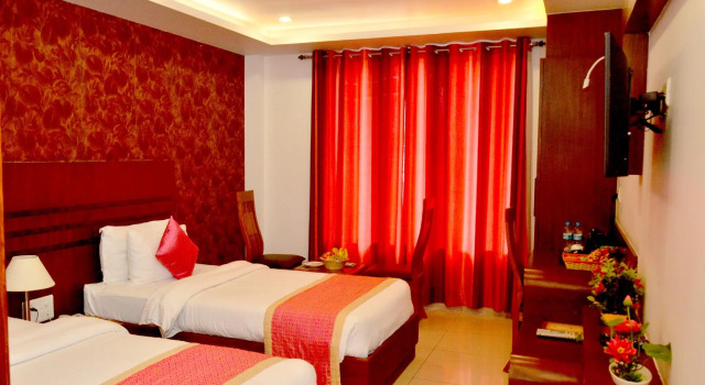 Номер Deluxe Hotel SGT Plaza