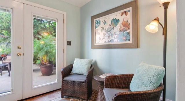 Люкс Auld Sweet Olive Bed and Breakfast