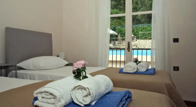 Villa Litsa Large Private Pool Walk to Beach Sea Views A C Wifi