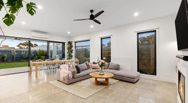Sensational 4 Bedroom House, Buchen Sie Hotel Ocean Grove Bellarine Peninsula