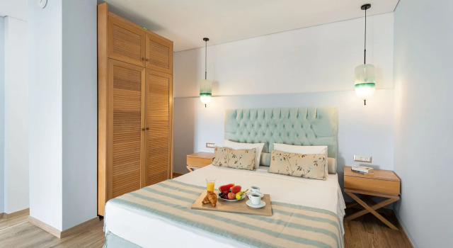 Полулюкс с видом на море Aria Seaside Retreat - ex Regos Resort Hotel
