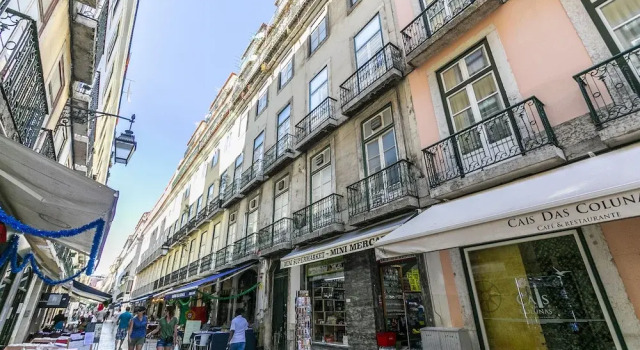 LxWay Apartments Correeiros