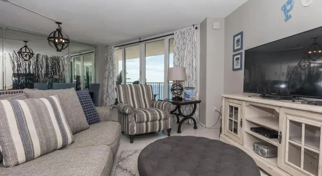 Dunes of Panama 2104e, Book Lejlighed Hoteller i Lower Grand Lagoon med parkering, Parkering