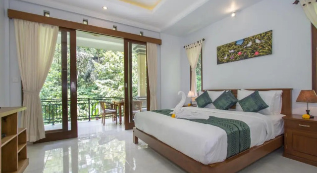 Номер Deluxe с балконом и с красивым видом из окна Telaga Homestay Ubud
