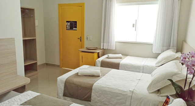 Четырёхместный номер Comfort Hotel Pousada Família de Nazaré