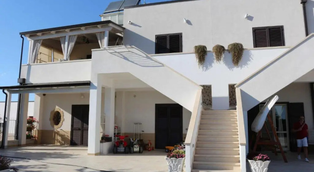 All'ombra del Carrubo, Prenota Hotel Metaponto Basilicata
