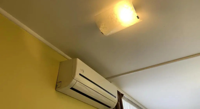Standard Zimmer mit Balkon Готель Цісар