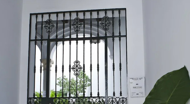 Triana la Sevilla más auténtica, Забронировать Отель Триана Севилья, рядом с Торре-дель-Оро