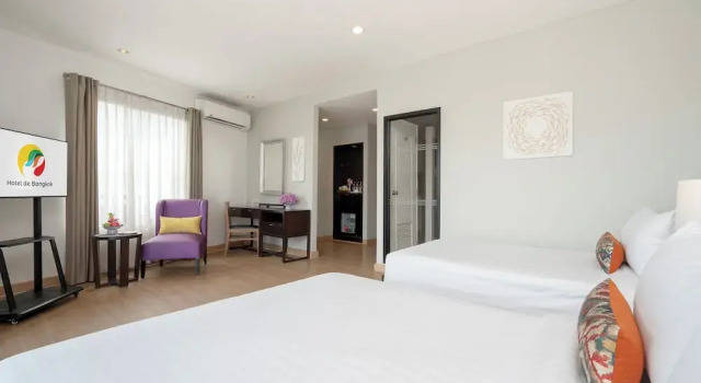Номер Deluxe с балконом Hotel De Bangkok