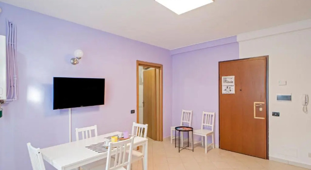 Chill House in Livorno, Забронировать Отель Ливорно Берег Этрусков, рядом с Старая крепость