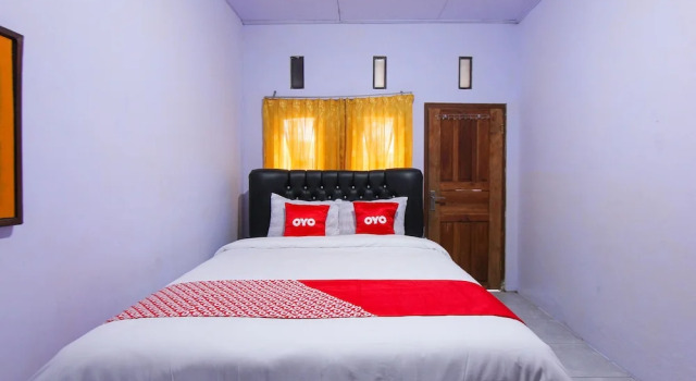 Standart oda OYO 1721 A. Yani 95 Residence