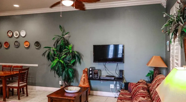 Номер Standard Lantana Landing 1 Minium 2 Bedroom Condo by RedAwning