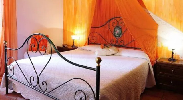 Podere Del Botruccio, Book Hotel Hotels in Pomarance with a Pool, Swimming Pool
