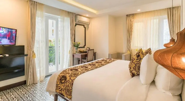Двухместный номер Standard с балконом Hoi An Canal House Riverside By Haviland