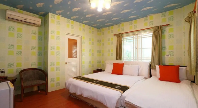 Трёхместный семейный номер Standard Yuan Qiwu Homestay